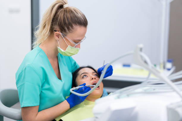 Best Emergency Tooth Extraction in Centerville, GA